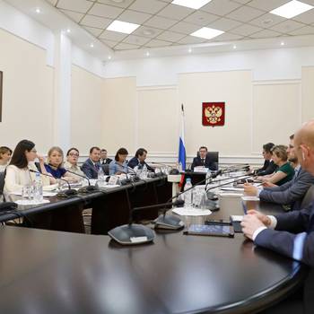 Ход реализации программ капремонта в регионах обсудили в Минстрое России