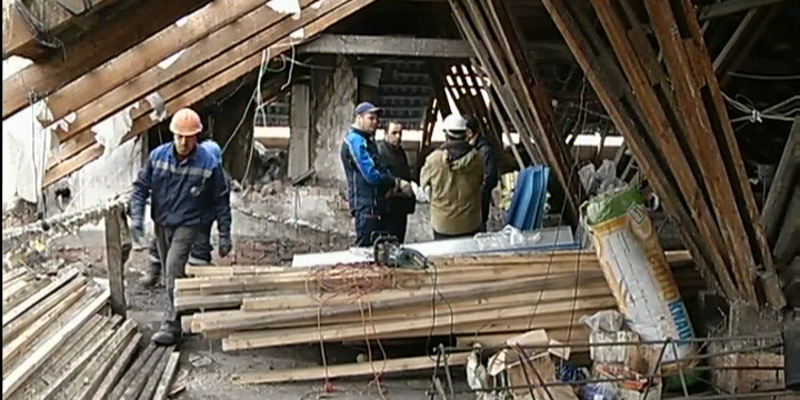 В Красноярске приступили к капитальному ремонту домов